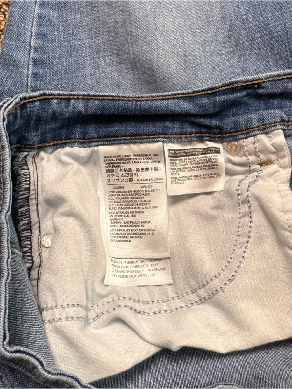 Levi’s 711 Medium Wash Skinny Blue Jeans Denim Women’s 33 - Picture 9 of 14